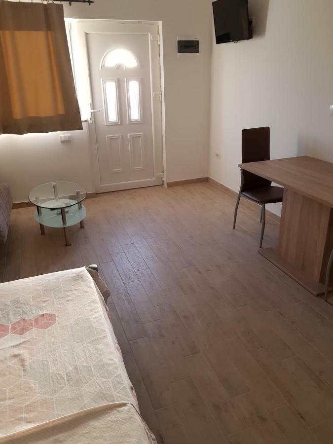 Studio Apartment Matija Podstrana Exterior photo